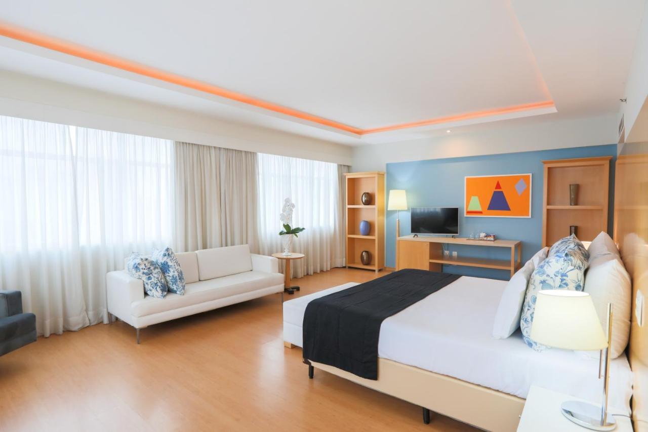 Hotel Pestana Curitiba Extérieur photo