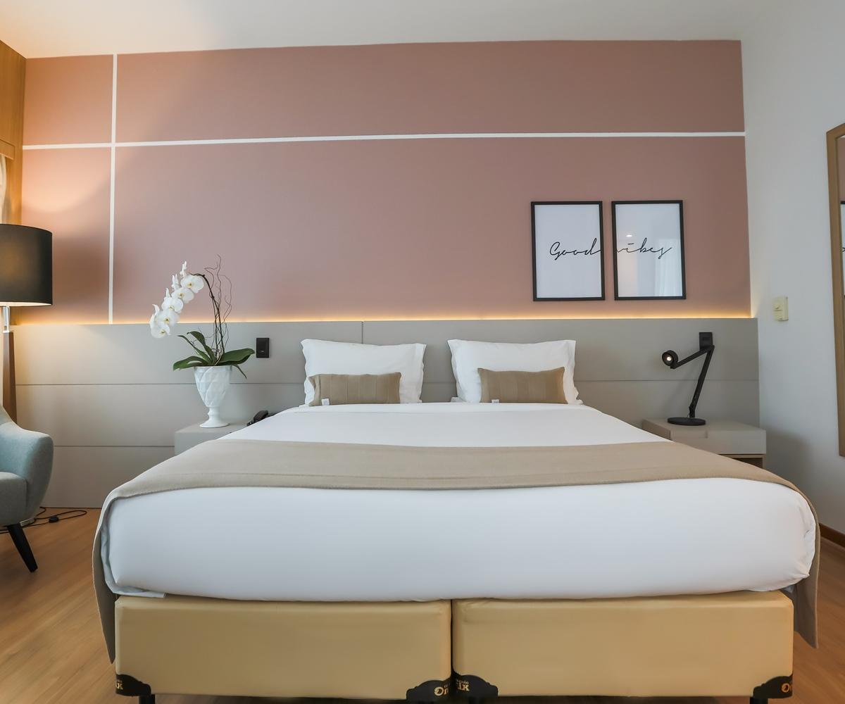 Hotel Pestana Curitiba Extérieur photo