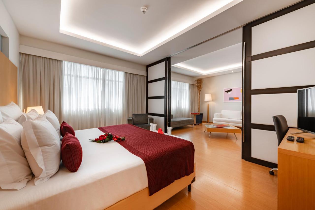 Hotel Pestana Curitiba Extérieur photo