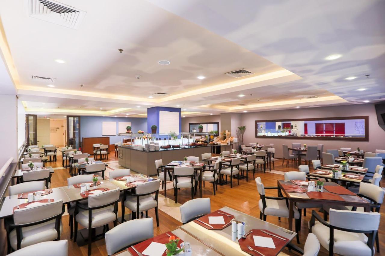 Hotel Pestana Curitiba Extérieur photo